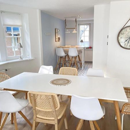 Ferienhaus-Strandallee95-Direkt-Am-Strand Timmendorfer Strand Extérieur photo